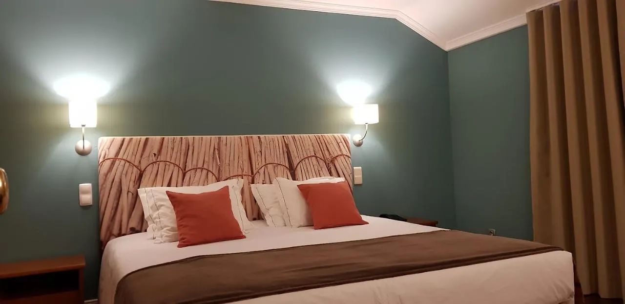 Hotel O Colmo Santana 4*,